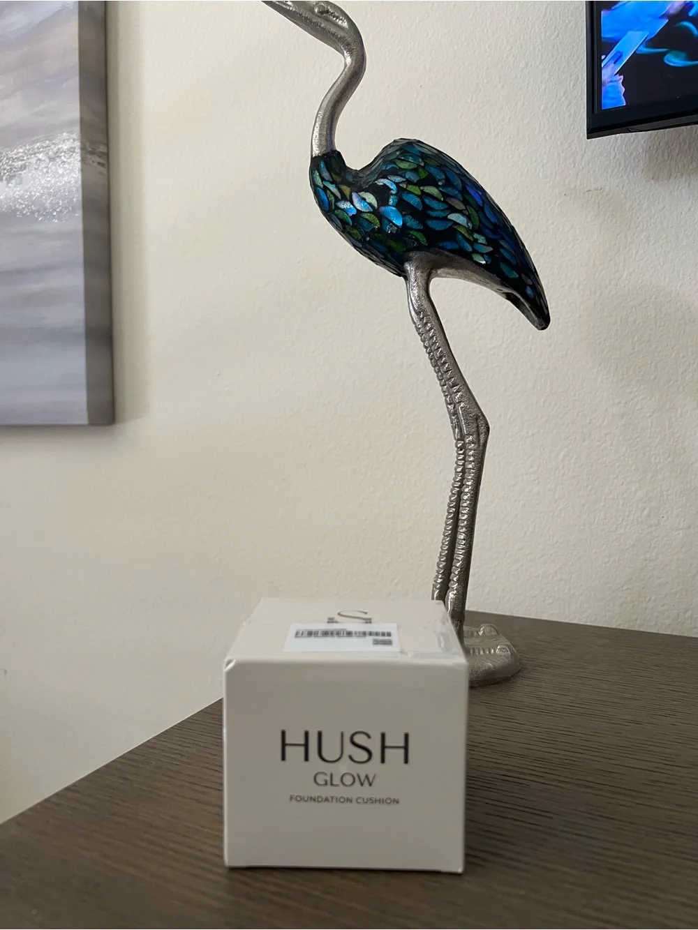 🌺HUSH Glow Foundation Cushion - Black Puff Applicator